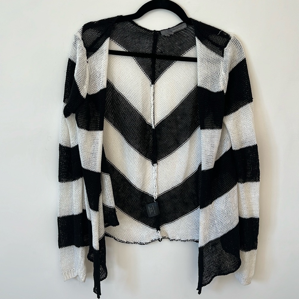 360 sweater sz XS black & white stripe long sleep open cardigan wrap.